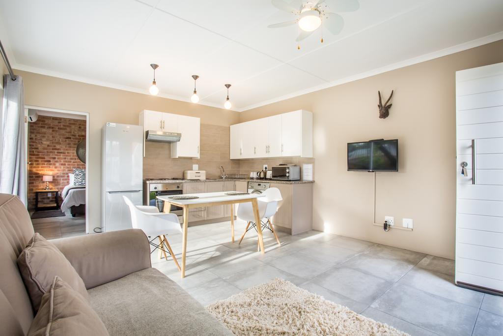 El Dorado 65 Luxury Self Catering Βίλα Oudtshoorn Εξωτερικό φωτογραφία
